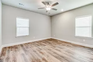 2819 Orchid Dr, Sherman, TX 75092 - Photo 9