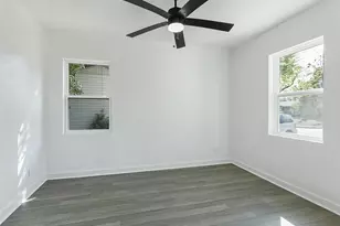 609 E Linda Dr, Garland, TX 75041 - Photo 17