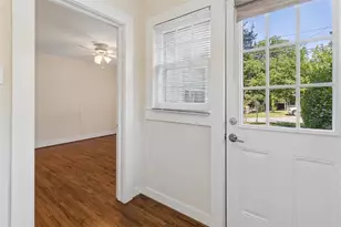 8902 Diceman Dr, Dallas, TX 75218 - Photo 19