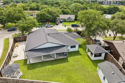 3118 Abbey Cove, Carrollton, TX 75007 - Photo 3