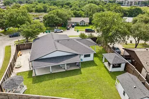 3118 Abbey Cove, Carrollton, TX 75007 - Photo 3