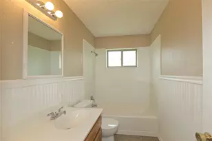 308 Willow Way, Gainesville, TX 76240 - Photo 7