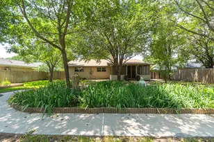 308 Willow Way, Gainesville, TX 76240 - Photo 25