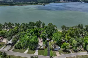 1011 E Lake Dr, Weatherford, TX 76087 - Photo 21