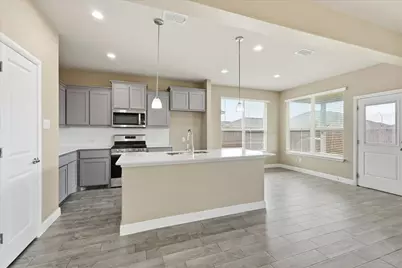 704 Wilmott Terrace, Fort Worth, TX 76247 - Photo 5
