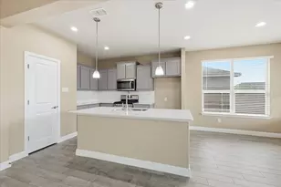 704 Wilmott Ter, Fort Worth, TX 76247 - Photo 5