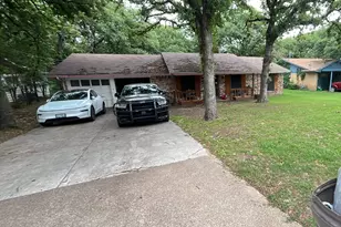 609 William Rd, Azle, TX 76020 - Photo 1