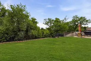 1126 Katelyn Ct, Irving, TX 75060 - Photo 33
