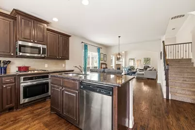1126 Katelyn Court, Irving, TX 75060 - Photo 11