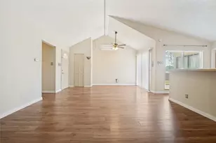 7305 Pineberry Rd, Dallas, TX 75249 - Photo 3