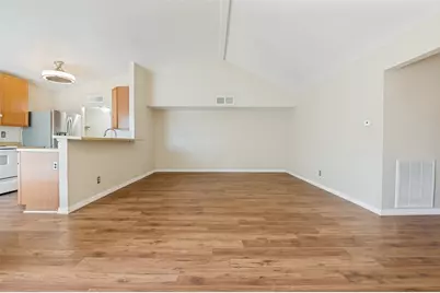 7305 Pineberry Road, Dallas, TX 75249 - Photo 5