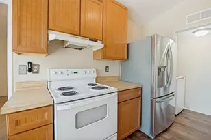 7305 Pineberry Rd, Dallas, TX 75249 - Photo 13
