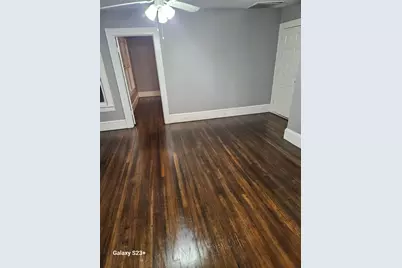 502 W. Parks Avenue, Waxahachie, TX 75165 - Photo 1