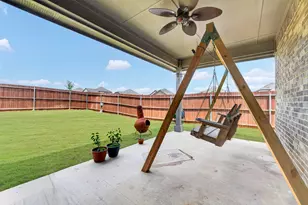 829 Poppie Ln, Midlothian, TX 76065 - Photo 33
