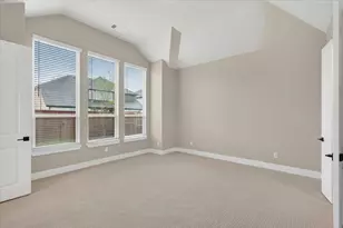 2720 Buckingham Ln, Celina, TX 75009 - Photo 9