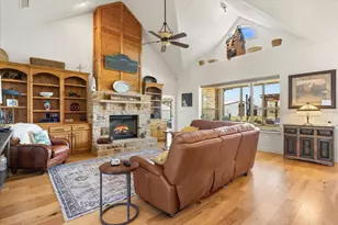 4525 Cattle Guard Ct, Tolar, TX 76476 - Photo 5