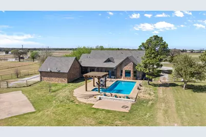 4525 Cattleguard Court, Tolar, TX 76476 - Photo 35