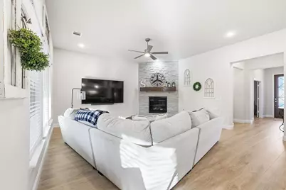 1125 Cardinal Drive, Midlothian, TX 76065 - Photo 11