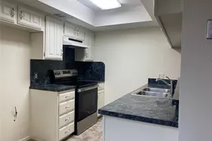 2020 Via Bravo, Carrollton, TX 75006 - Photo 9