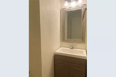 2020 Via Bravo, Carrollton, TX 75006 - Photo 17