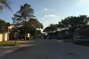 2020 Via Bravo, Carrollton, TX 75006 - Photo 21