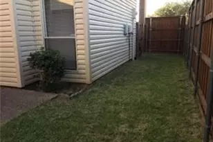 2020 Via Bravo, Carrollton, TX 75006 - Photo 19