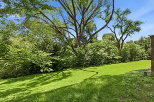 8430 Brittania Way, Dallas, TX 75243 - Photo 19
