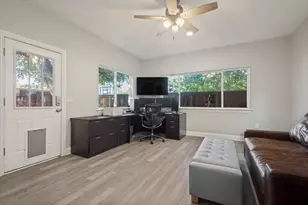 209 Oak Hill Dr, Trophy Club, TX 76262 - Photo 11