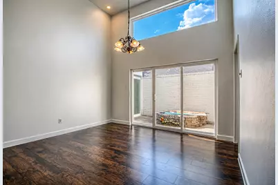 209 Oak Hill Drive, Trophy Club, TX 76262 - Photo 3