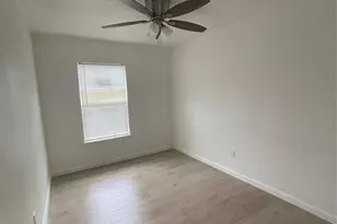 4731 Stokes St, Dallas, TX 75216 - Photo 3