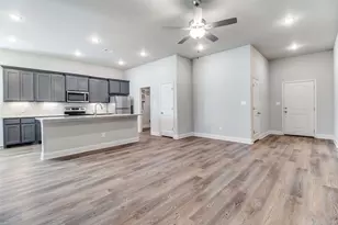 2905 Orchid Dr, Sherman, TX 75092 - Photo 9