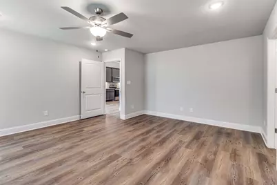 2905 Orchid Drive, Sherman, TX 75092 - Photo 5
