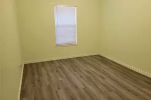 1424 Chapman Dr, Lancaster, TX 75134 - Photo 9