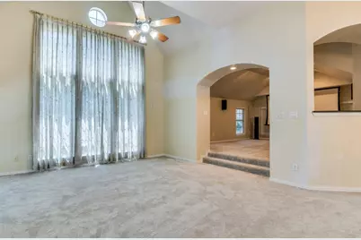4395 Shamrock Drive, Frisco, TX 75034 - Photo 9