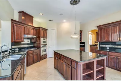 4395 Shamrock Drive, Frisco, TX 75034 - Photo 11