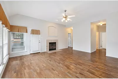 9844 Meadow Rue Drive, McKinney, TX 75072 - Photo 11