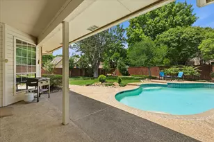 1424 Oakwood Ct, Flower Mound, TX 75028 - Photo 37