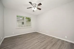 717 Small St, Bowie, TX 76230 - Photo 17