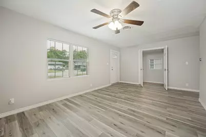 717 Small Street, Bowie, TX 76230 - Photo 7