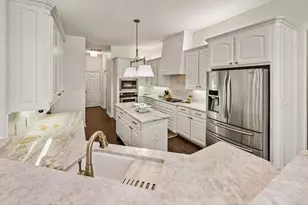 7913 Chaddington Dr, North Richland Hills, TX 76182 - Photo 11