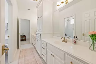 7913 Chaddington Dr, North Richland Hills, TX 76182 - Photo 29