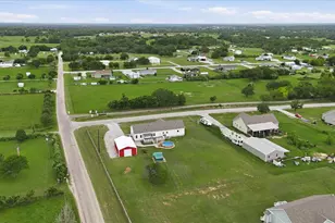 110 Quail Ln, Boyd, TX 76023 - Photo 37