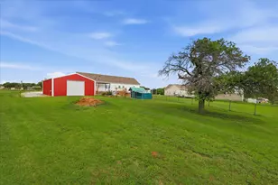 110 Quail Ln, Boyd, TX 76023 - Photo 29