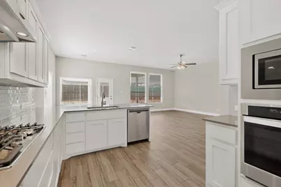 1021 Camphor Street, Hickory Creek, TX 75065 - Photo 17