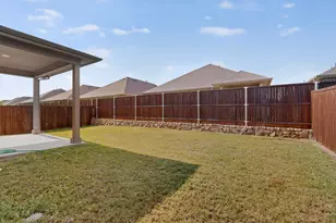 1021 Camphor St, Hickory Creek, TX 75065 - Photo 29