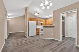 3132 Cedar Hill St, Denton, TX 76209 - Photo 5