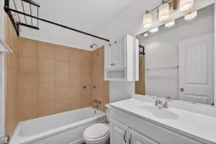 6516 Meadowview Ln, Watauga, TX 76148 - Photo 11