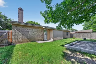 6516 Meadowview Ln, Watauga, TX 76148 - Photo 25