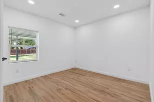 3503 Fontana Dr, Dallas, TX 75220 - Photo 21