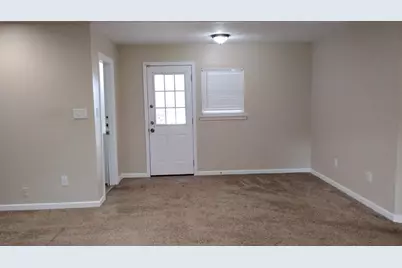 423 Columbia Circle, Irving, TX 75062 - Photo 31